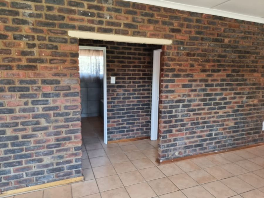 To Let 2 Bedroom Property for Rent in Kuruman Northern Cape